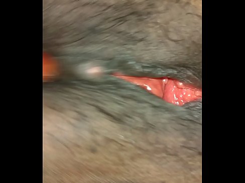 ❤️ Spreizt meine fette Muschi und lässt sie spritzen ️ Anal video bei uns ❌